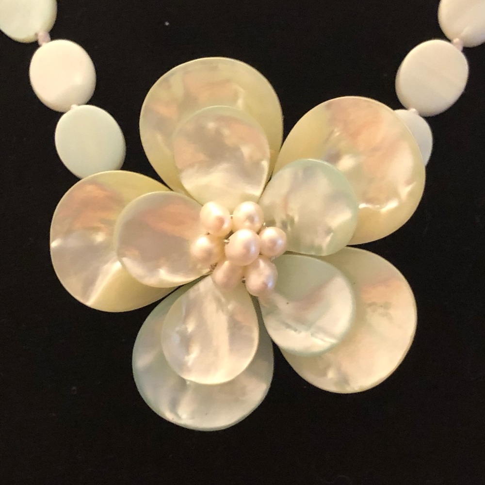 Necklace - Picture 3 of 4